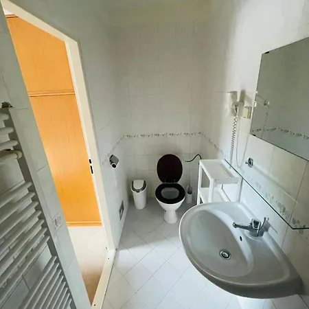 Level Guest house